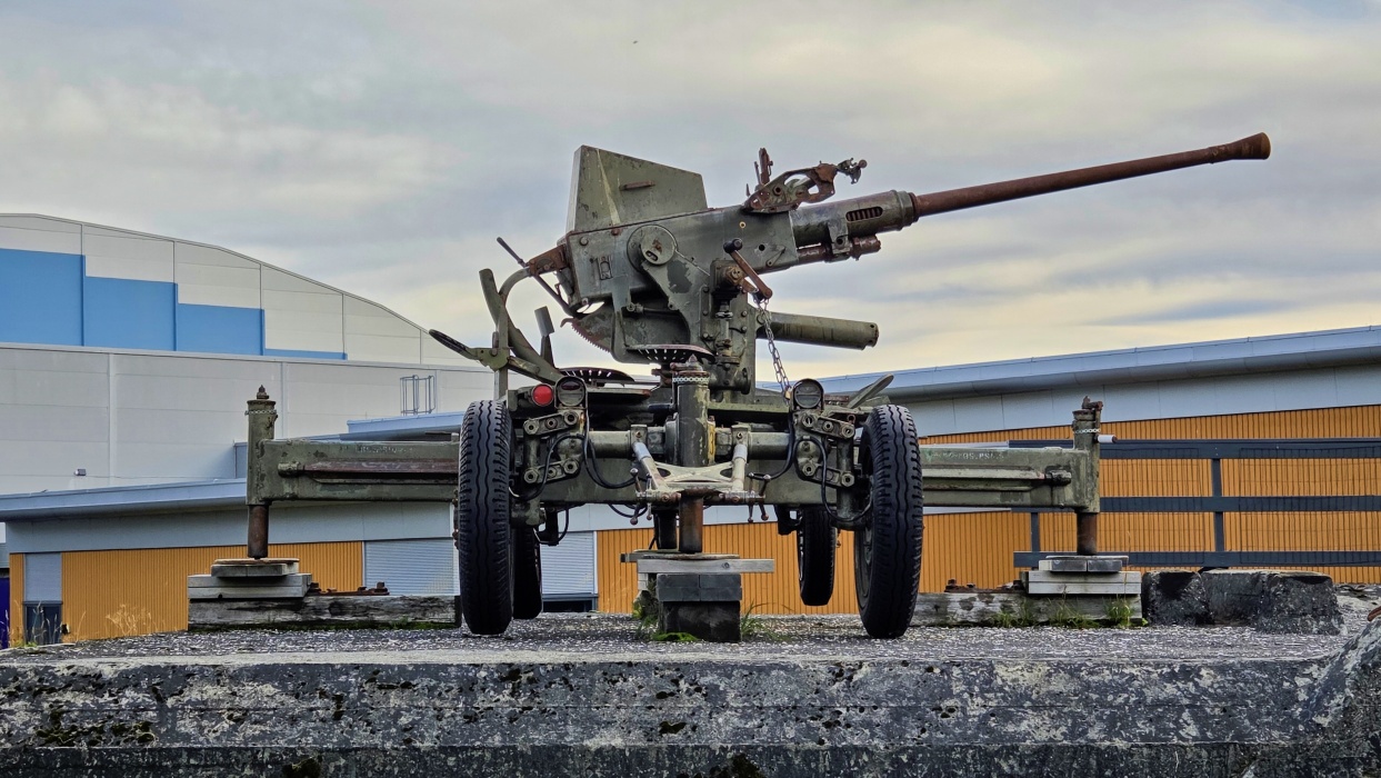 ドイツ製対空砲(航空機迎撃用) 3.7cm FlaK 36/37