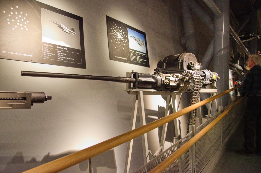 アメリカ製のポンティアック M39(Pontiac M39) 20mm機関砲。ノースロップ F-5「フリーダム・ファイター」(Northrop F-5 Freedom Fighter)に搭載されていた実物。