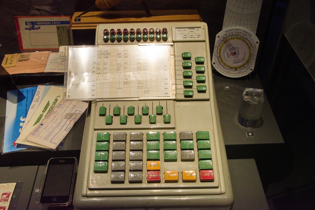 ノルウェーの航空会社 Braathens SAFE(ブラーテンス・セーフ) や Widerøe(ヴィデロー航空) で実際に使われていた航空券予約端末(Airline Reservation Terminal)